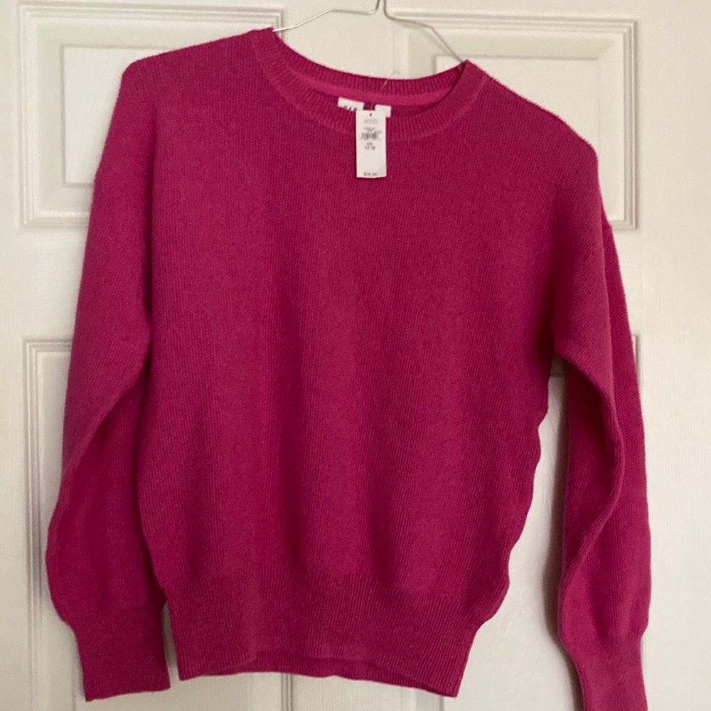 New-Girls sweater size 14/16